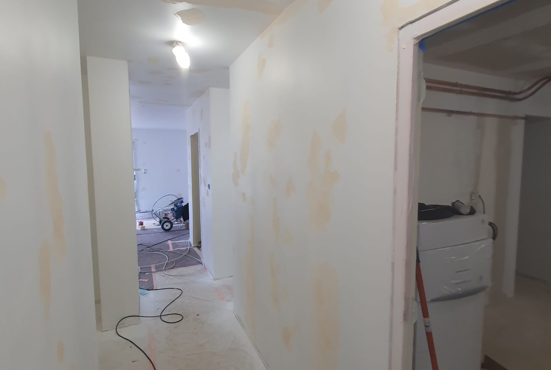 pose de peinture